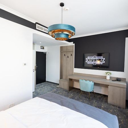 Opera Hotel Timisoara Bagian luar foto