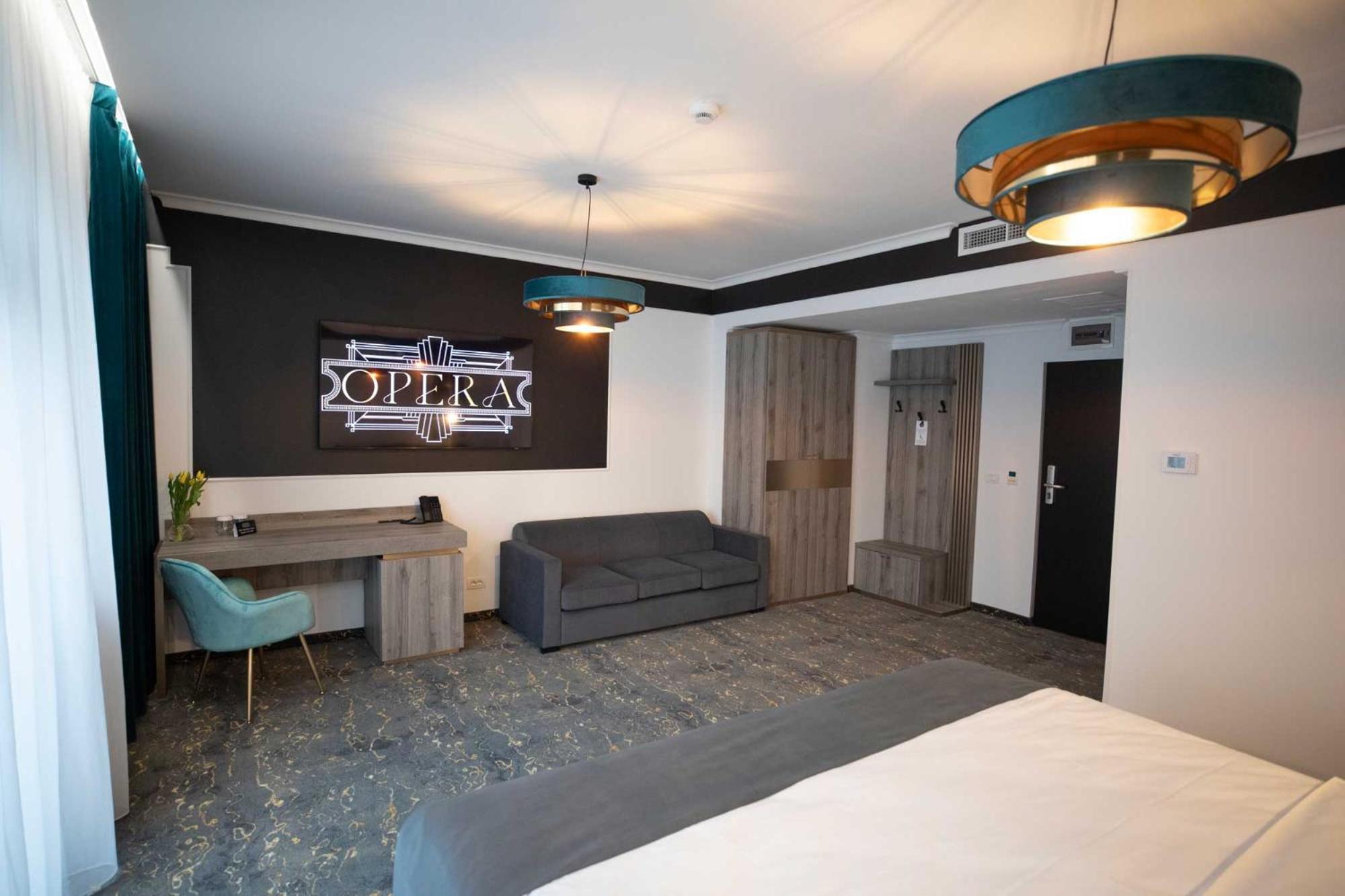 Opera Hotel Timisoara Bagian luar foto